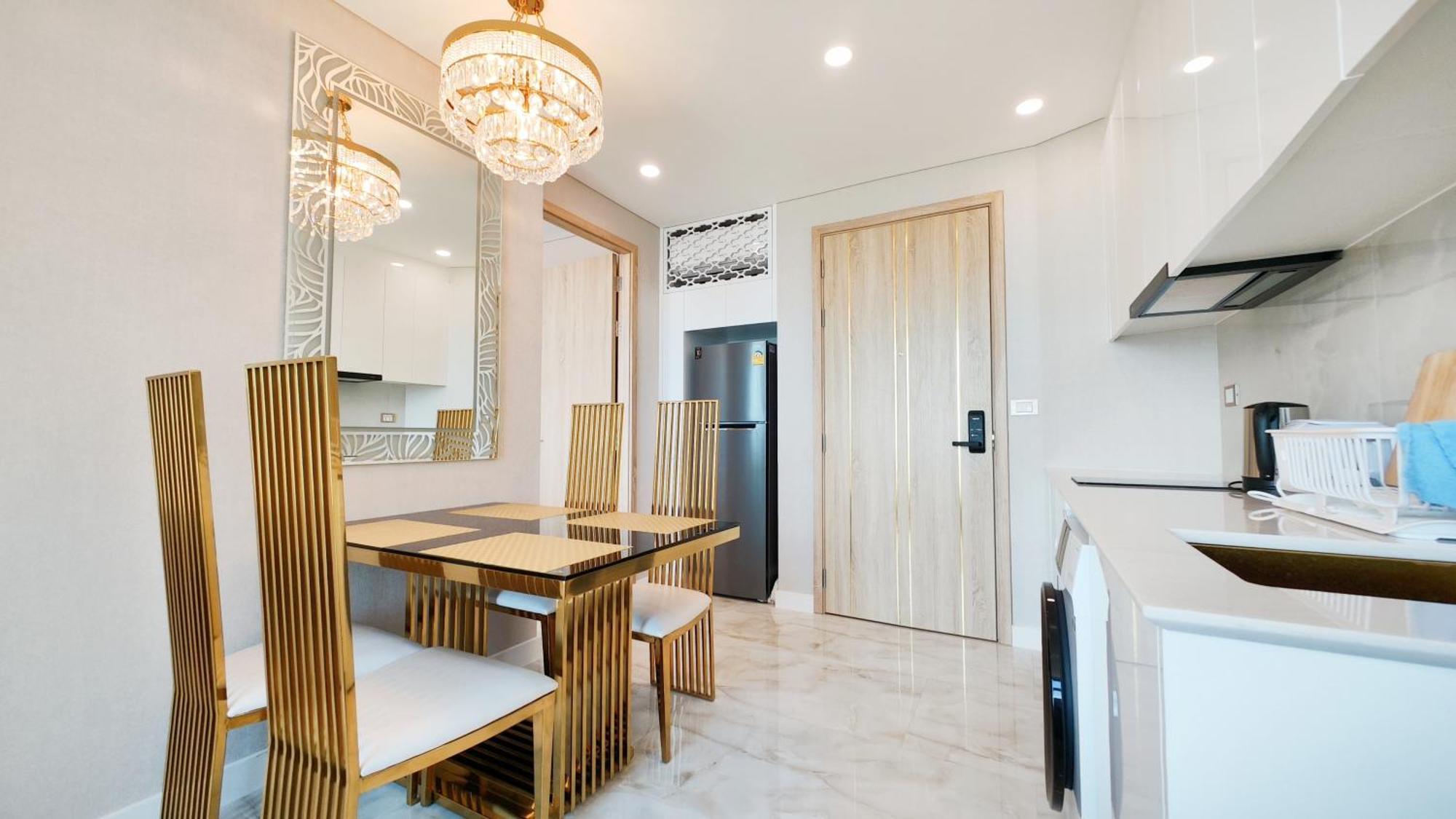 The Astra Sky River Apartment Джомтиен Бийч Екстериор снимка